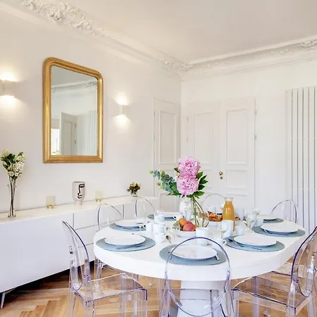 아파트 Deluxe 4 Schlafzimmer Schmellerstrasse 뮌헨